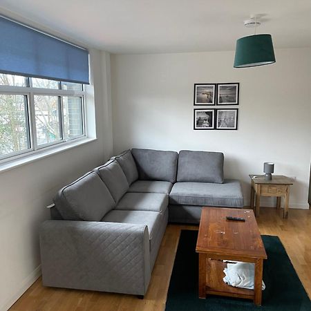 2 Bed City Centre Flat 巴斯 外观 照片