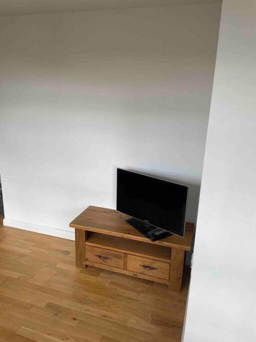 2 Bed City Centre Flat 巴斯 外观 照片