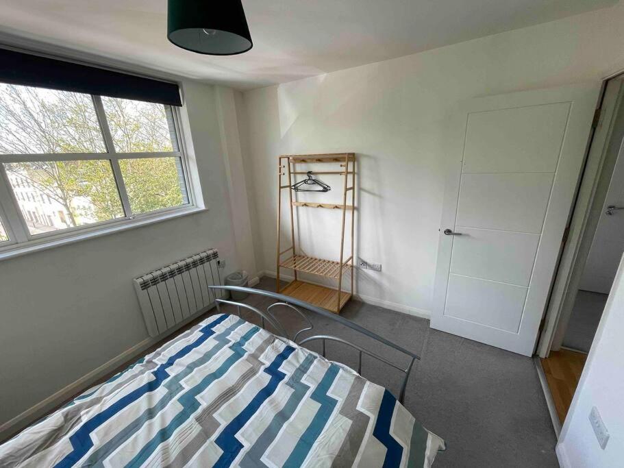 2 Bed City Centre Flat 巴斯 外观 照片
