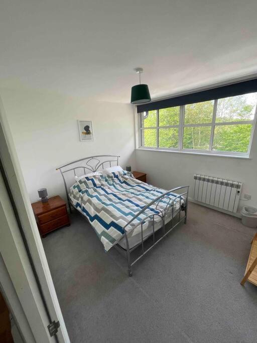 2 Bed City Centre Flat 巴斯 外观 照片