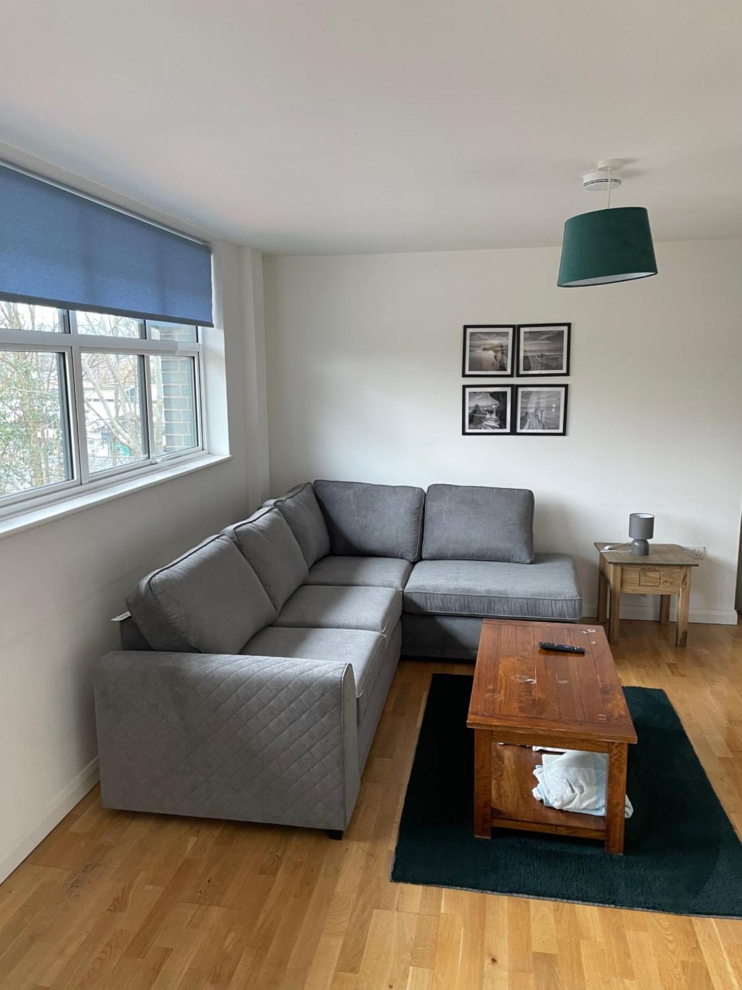 2 Bed City Centre Flat 巴斯 外观 照片